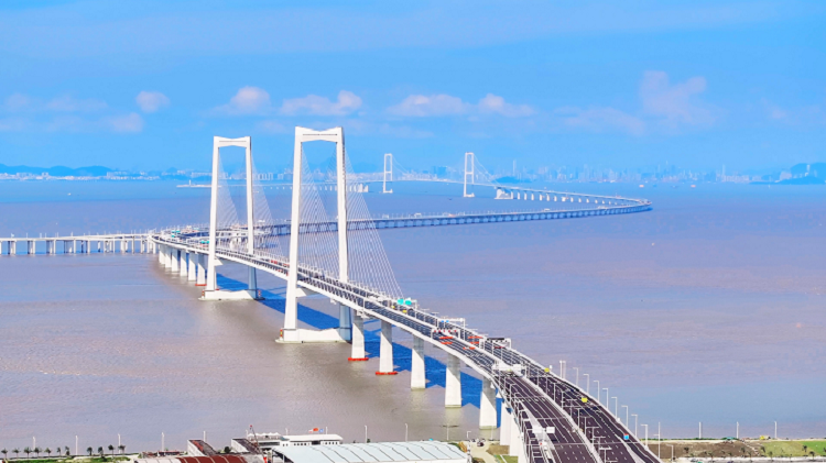 关注儿童成长  共塑民族未来 关注儿童成长  共塑民族未来